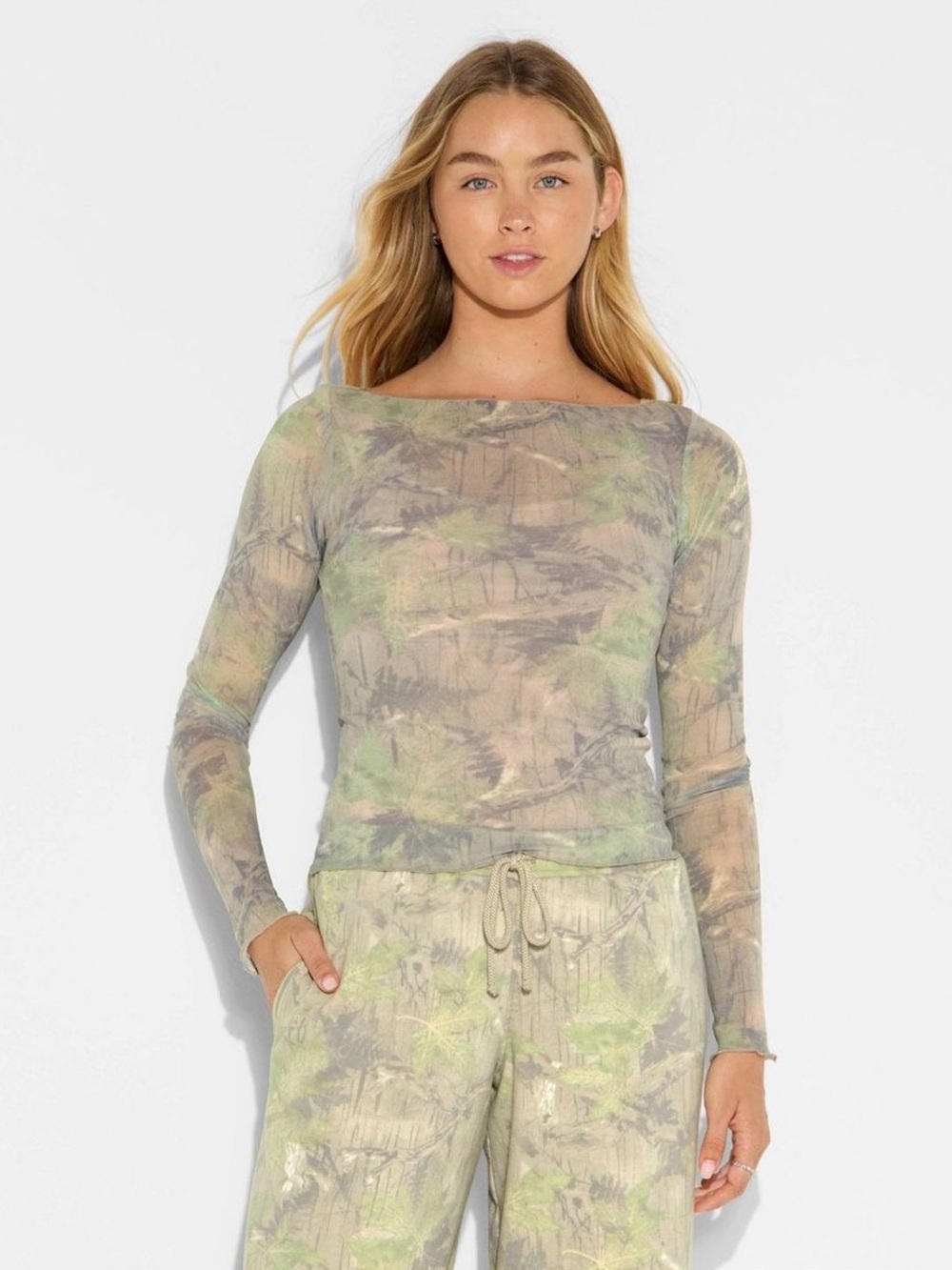 Wild Fable Boat Neck Camo Henley Long Sleeve Shirt